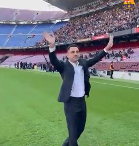 kaiyun-科曼半夜下课 哈维凌晨上课 巴萨操作酷似恒大