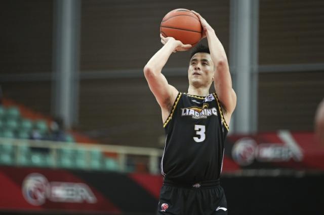 开云平台-【早报】曼联考虑解雇索帅已接触孔蒂,齐祖无意出山